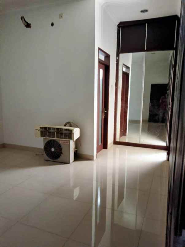 turun harga dijual rumah di citragran cibubur