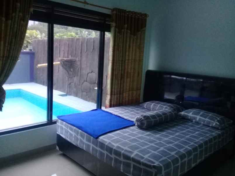 villa herlita murah di puncak bogor