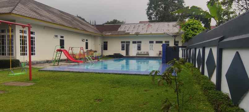 villa jalan cisarua km 80 puncak
