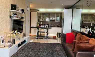 2 BR 80 m2 Lt 3 Apartemen Dago Butik Bandung