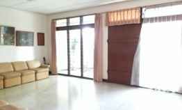 Rumah Strategis Pusat Kota Cocok untuk Kantor Jalan Protokol