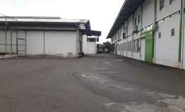 Gudang Disewa Masuk Kontainer di Ujung Berung