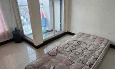 Amor Pakuwon City Lantai 35 Studio