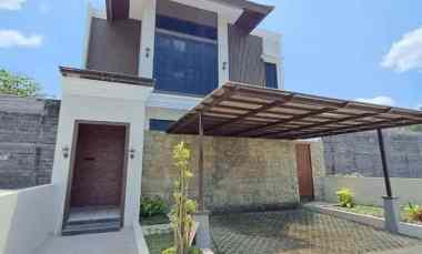 Beli Rumah Mewah dekat Sleman City Hall