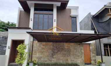 Beli Rumah Mewah Shm dekat Sleman City Hall