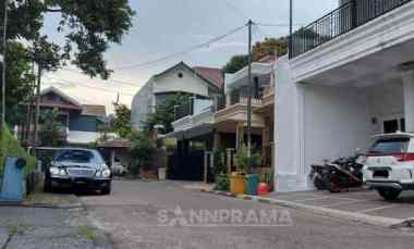 Brand New Luxury Home at Pesona Depok, Rumah Mewah 3 Lt View Menaw