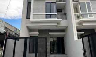 Brand New Minimalis Kutisari Indah, Row 4 Mobil Ciamikk