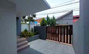 CASA Palma - 2 Lantai jl. Palem Puri, Ciputat - Mariah.imran