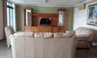 Condominium Graha Family Full Furnish Lantai 11