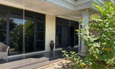 Dharmahusada Mewah Siap Huni Classic Eropa Modern