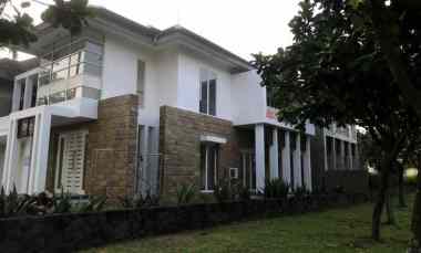Diamond Hill Citraland Jalan Kembar Samping Taman