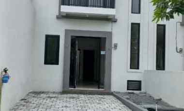Dijual 3 Unit Rumah Baru Rungkut Menanggal