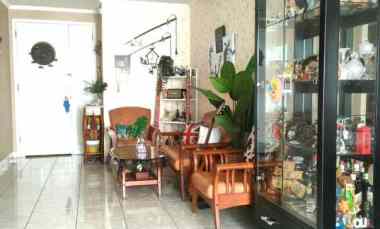 Dijual Cepat Apt. French Walk Tower Lyon Garden Lantai Tinggi SiapHuni