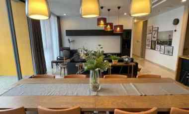 Dijual dan Disewakan 3 Bedrooms Private Lift Izzara Apartemen