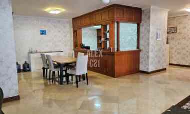 Dijual B U Apartemen Grand Tropic Tomang Grogol Petamburan Jakarta Bar