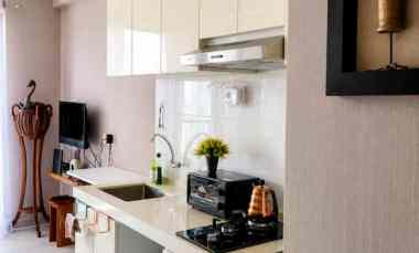 dijual apartemen jl letjen s parman slipi