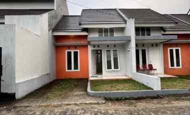 Rumah Cluster dan Strategis dekat Grand Depok City Jual Murah