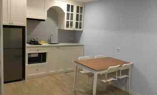 Puncak Dharmahusada 2BR Furnish Mewah dekat Raya MERR, Galaxy Mall