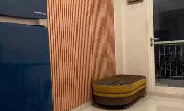 Apartemen Puncak Dharmahusada Tower B Unit 2938, Pas Depan Lift