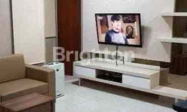 2 Unit Jadi 1, Puncak Kertajaya, Lt 20, Full Furnish, Pool View