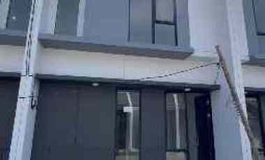 New Gress Wonorejo Rungkut Lebar 5, Surabaya Row Jalan 8 meter