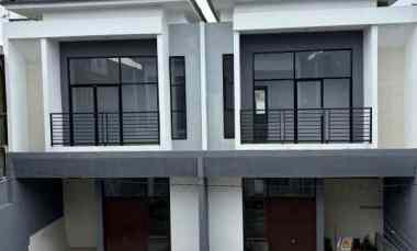 DIjual Cepat Rumah 2Lt Medan Selayang