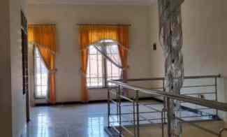 Dijual Cepat Rumah di Barata Jaya Surabaya Pusat