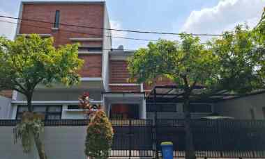 dijual cepat rumah di kemang pratama 1 bekasi