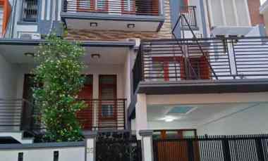 Dijual Cepat Rumah di Palmerah Jakarta Barat Jakarta