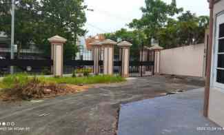 Dijual Cepat Rumah Mewah di Jalan Diponegoro Surabaya