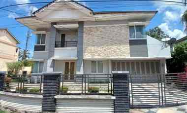 dijual cepat rumah mewah tengah kota
