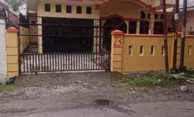 dijual cepat rumah strategis nego