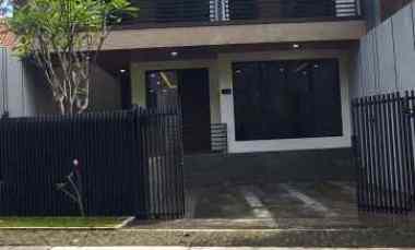 Rumah Dijual di Sentul city