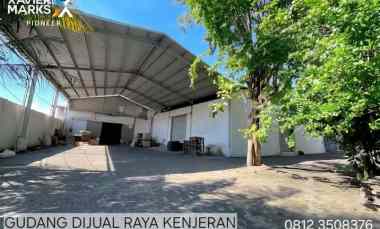 dijual di raya kenjeran surabaya timur