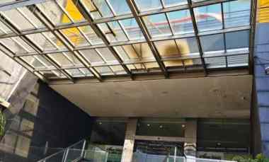 Dijual Hotel Bintang 2 dengan Lokasi Strategis di Jalan Bandengan