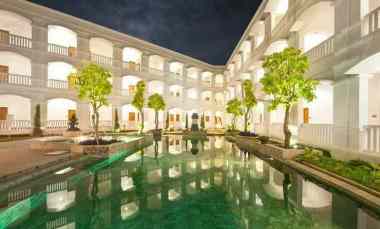 Hotel Mewah Bintang 5 di Cepu Dijual 62 Kamar, Full Fasilitas, Siap