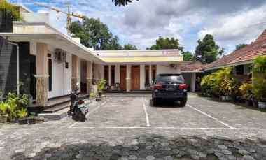 dijual hotel jl ringroad utara