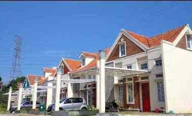 Rumah dengan Konsep Tropis Belanda Pertama di Bandung Timur