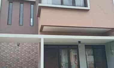 Kost Dijual di Jl. Jatihandap Bandung