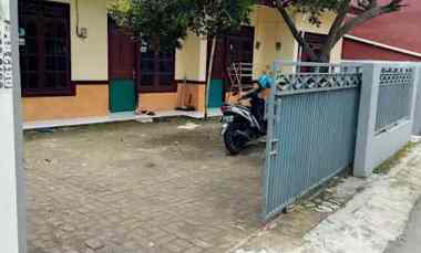 dijual kost jl kapten halim