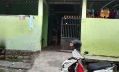 Bisnis Menguntungkan Dijual Kost Seluas 204m Akses Mudah di Surabaya