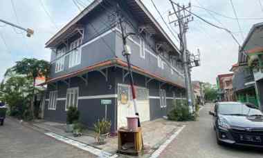 Dijual Rumah Kost Aktif Telah Rekondisi, 2 Lt di Keputih Sukolilo