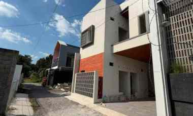 Kost Eksklusif Baru Full Furnish di Kaliurang km 14 dekat Kampus Uii