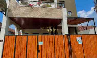 Kost Baru, Fully Furnished, 5 menit dari Monjali Ringroad Utara