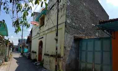 Dijual Kos Murah dekat Uad Kampus 3 Jogja Parkir Sepeda Motor