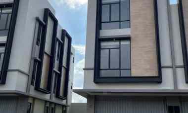 Komersial Dijual di Suvarna Sutera Cluster Astha
