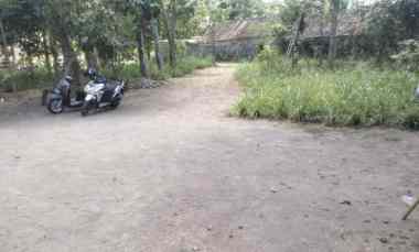 Dijual Pekarangan Bonus Bangunan Manisrenggo Klaten