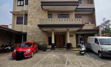 Dijual Ruang Usaha Cocok untuk Kost2an di Duren Sawit