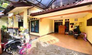 Komersial Dijual di Bambu Apus