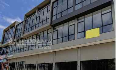 Ruko 3lantai Siap Pakai Dipinggir Jalan Utama Disawangan,Depok